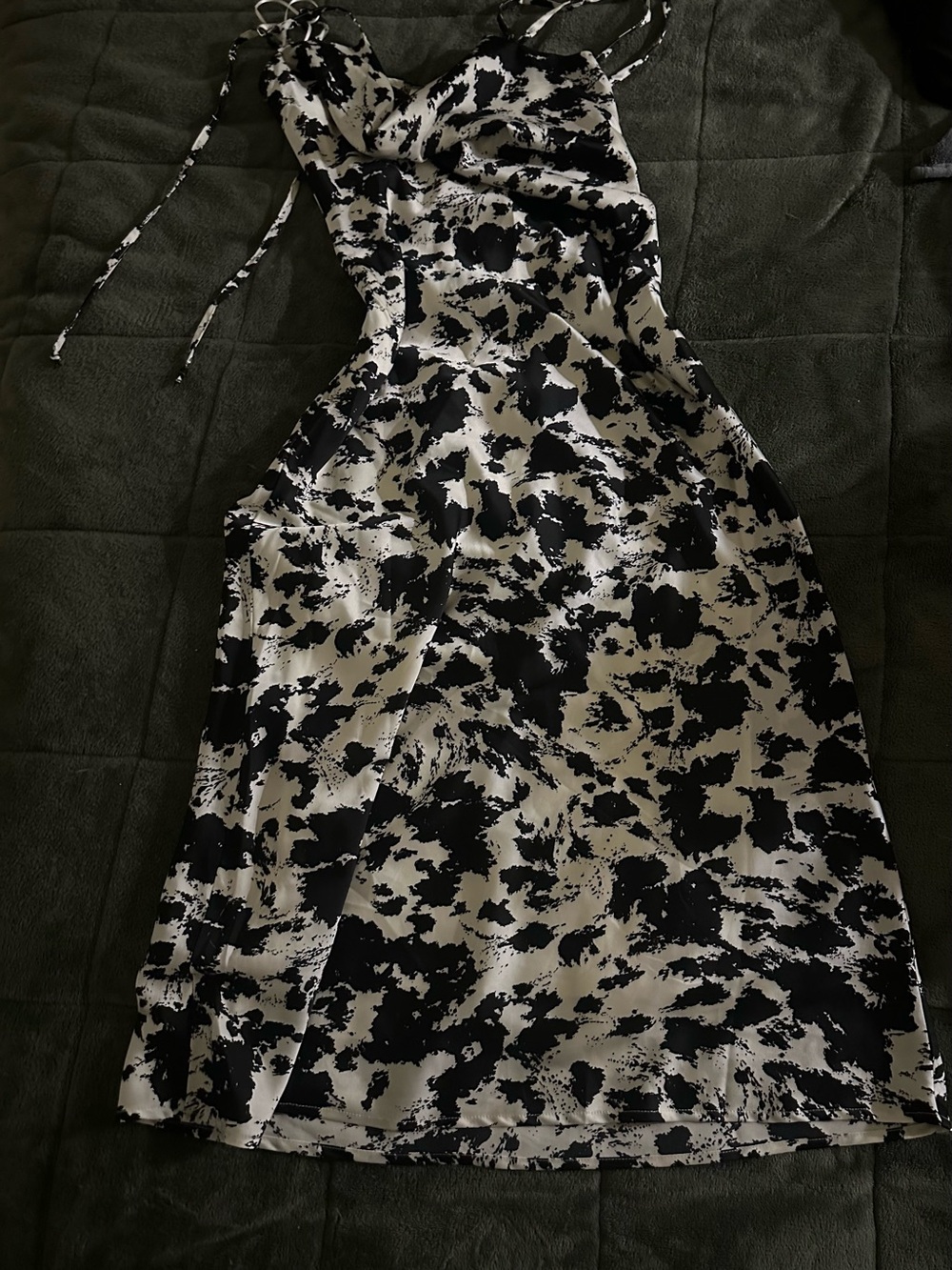 Backless Black & White Abstract Print Slip Dress